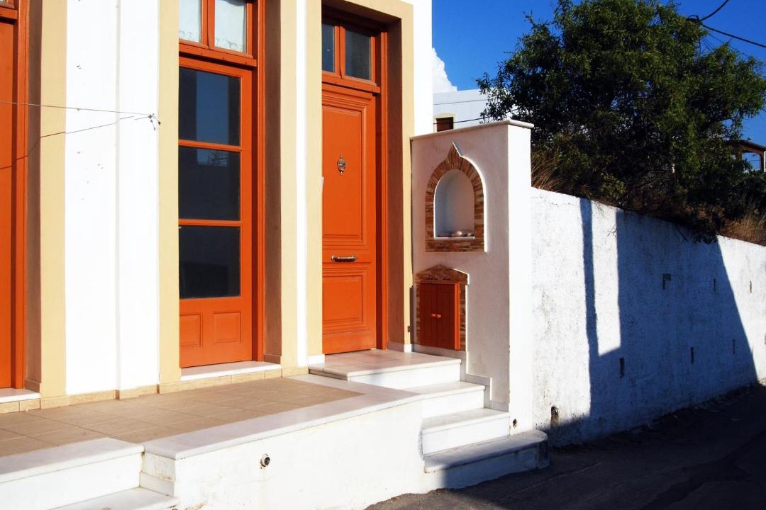 Photo of Buildings in Vivlos