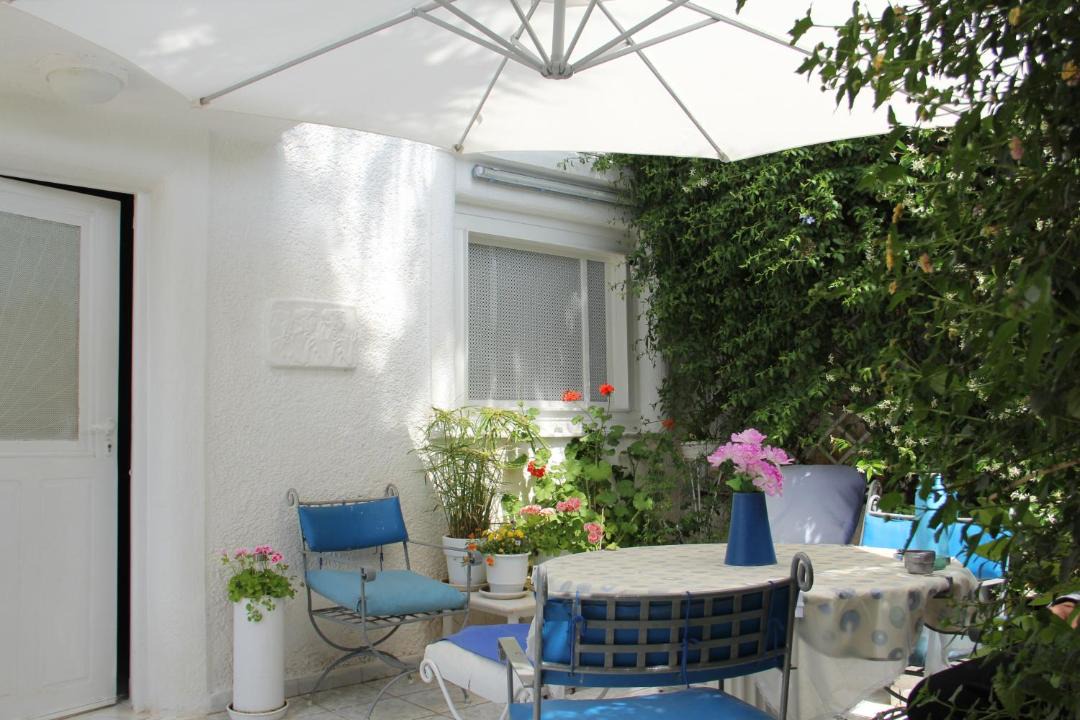 Photo of Patio Balcony in Marousi