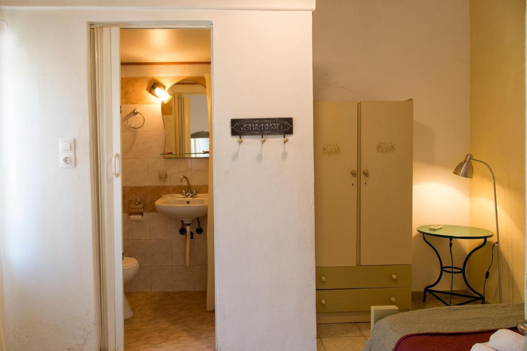 Photo of Bathroom in Palekastro