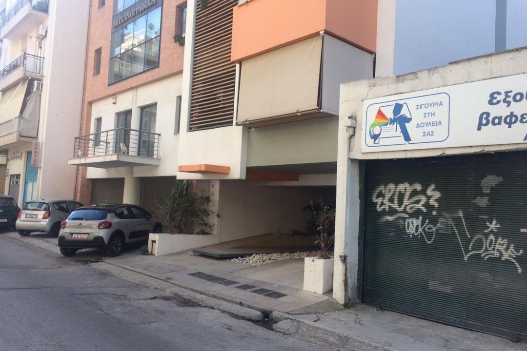 Photo of Buildings in Neos Kosmos
