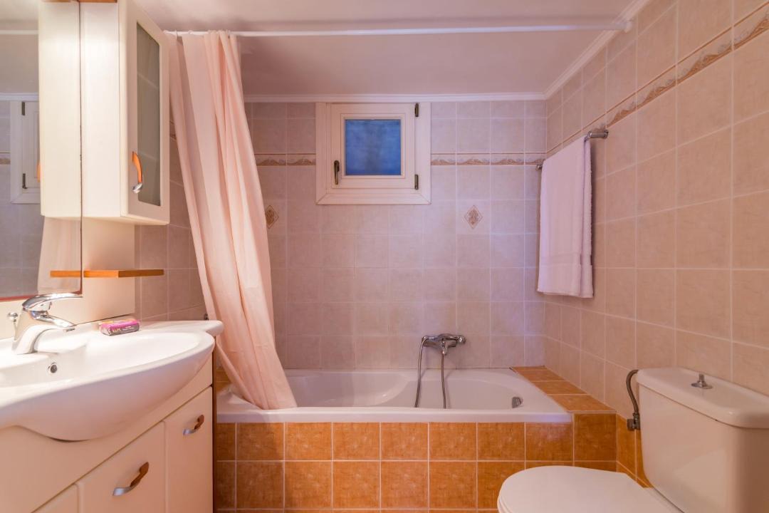 Photo of Bathroom in Apollonia