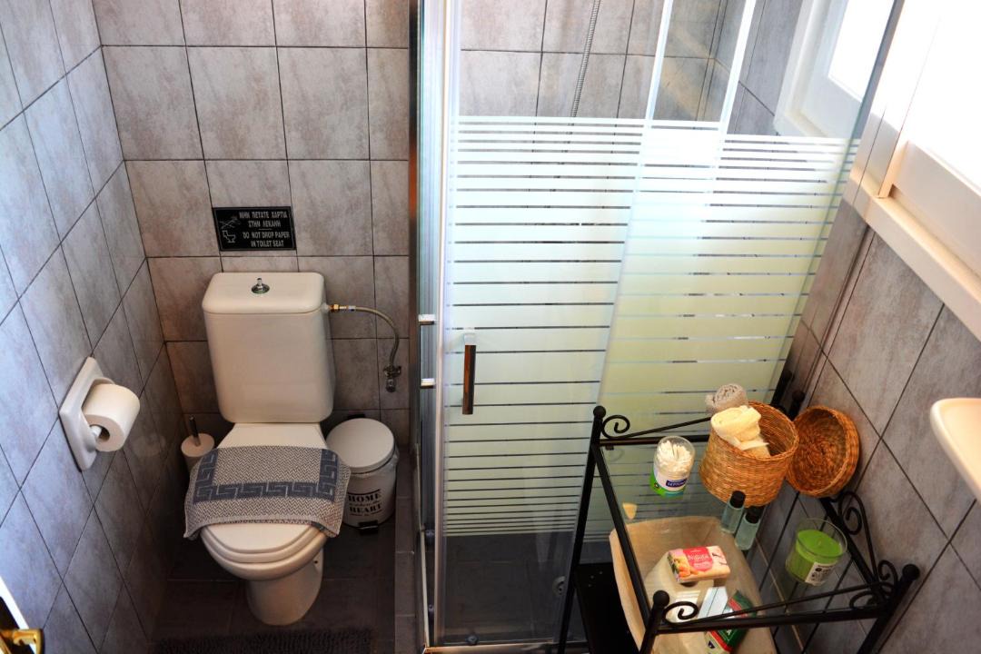 Photo of Bathroom in Sinarades