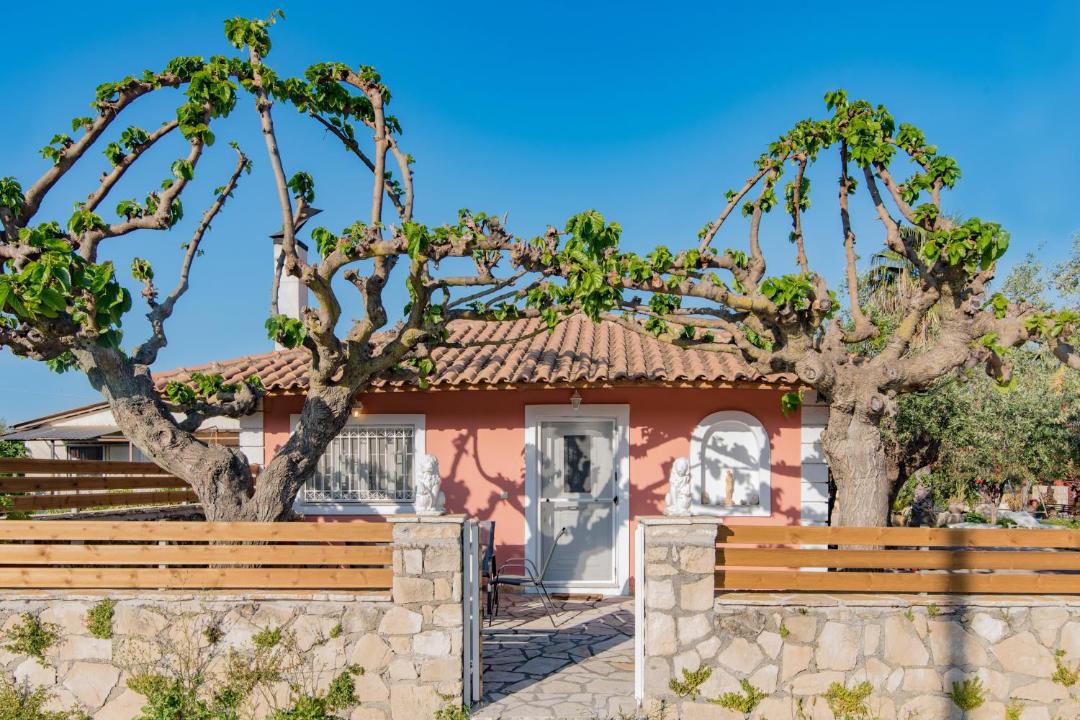 Photo of Buildings in Pantokratoras