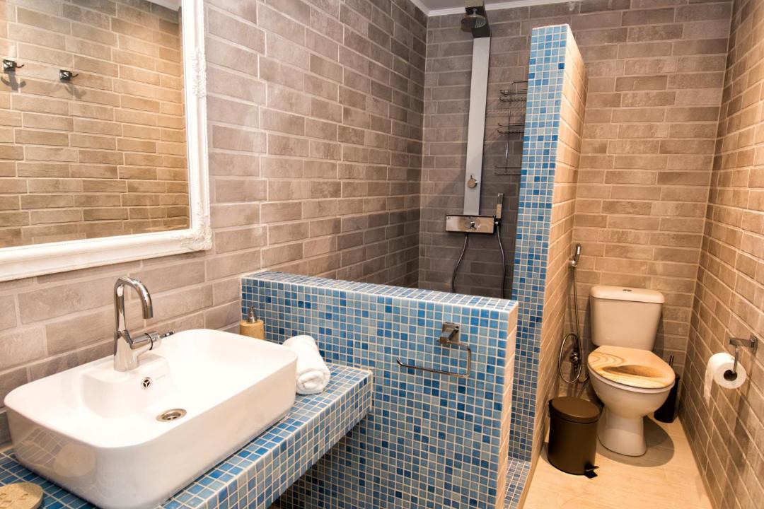 Photo of Bathroom in Gavrio