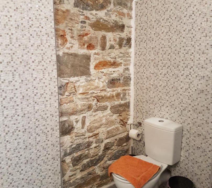 Photo of Bathroom in Ermoupoli