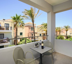 Athina Suites Platanias 