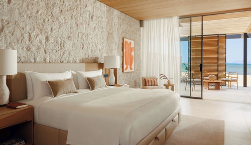 Two-Bedroom Beachfront Suite with Pool