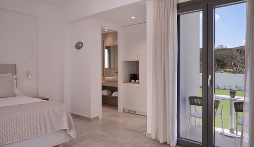 Junior Studio Suite