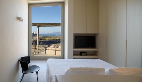 Ruby Suite with Plunge Pool and Sea View