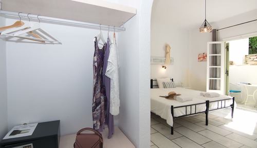 Economy Twin Room (Basement)