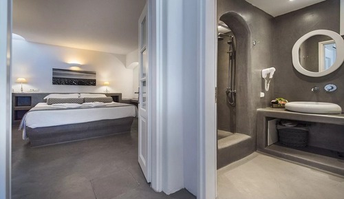 Villa Vorias with private pool & sea view 