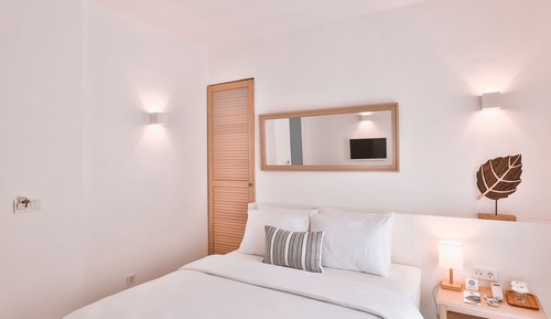 Double Room, Balcony