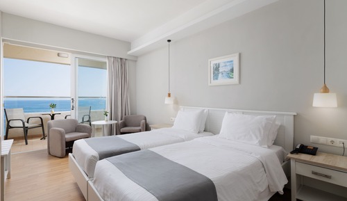 Superior Double or Twin Room, Sea View