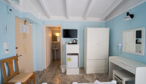 Single Room, City View