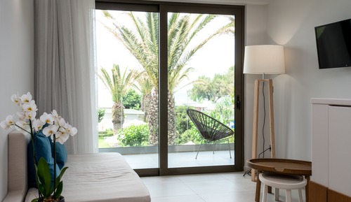 Executive Suite, Sea View