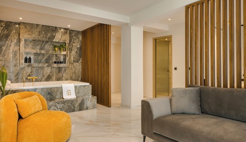 Luxury Studio Suite