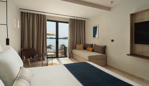 Bungalow, Balcony, Sea View (Preferred Club, 3 Adults + 1 Child)