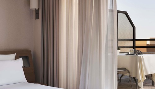 Executive Room With Balcony, 1 double bed or 1 double bed with sofa bed