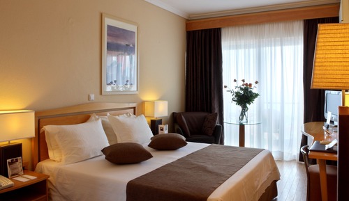 Double or Twin Room, Mountain View