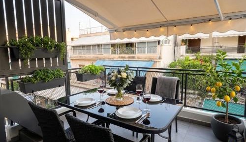 Apartment with Balcony