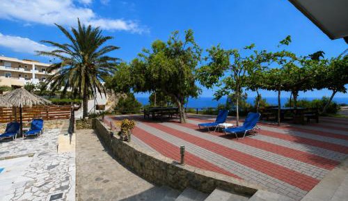 Deluxe Double Room with Balcony and Sea View