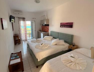 Triple Room with Sea View