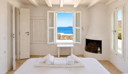 Villa with Sea View
