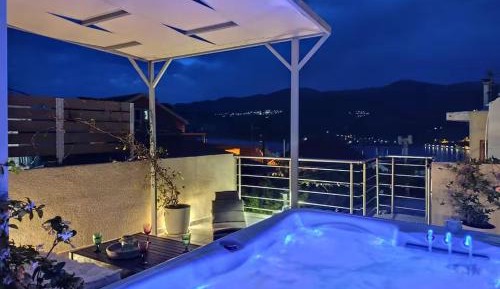 One-Bedroom Villa