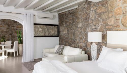 Grand Deluxe Two Bedroom Villa With Private Pool Sea View