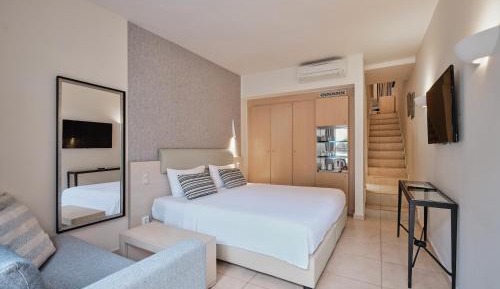Maisonette Two Bedroom with Pool View