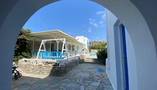 One-Bedroom Apartment (3 Adults)