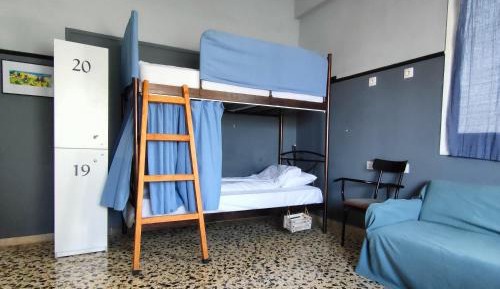 Bed in 4-Bed Mixed Dormitory Room