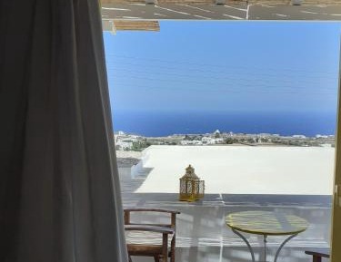 Double or Twin Room with Sea View