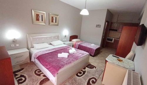 Comfort Triple Room