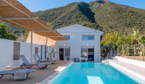 Villa with Sea View