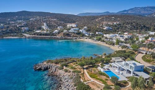 Villa - Beach Front