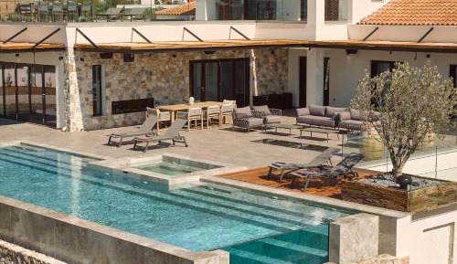 Villa with Sea View