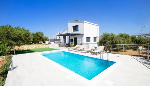 Villa with Sea View