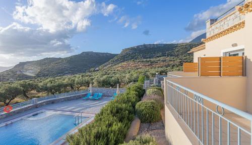 One-Bedroom Apartment with Balcony and Sea View