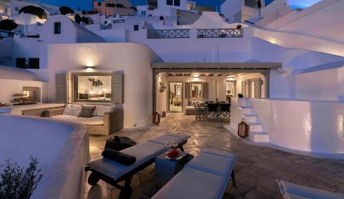 Villa Outdoor Heated Hot Tub with 180° Sea & Sunset View