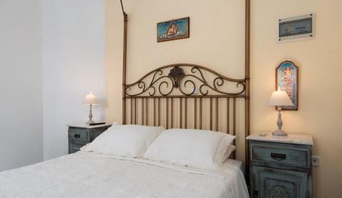 Standard Room with Mountain View