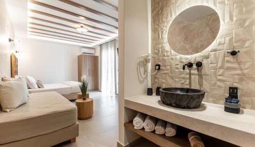 Suite with City View