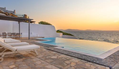 Villa with Sea View