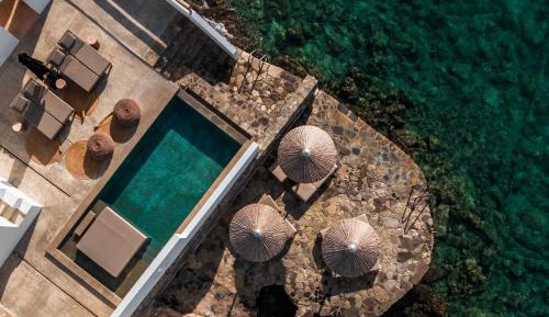 Three-Bedroom Waterfront Villa with Private Pool