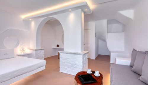 Golden Suite with Sea View