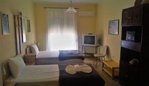 Quadruple Room with Balcony