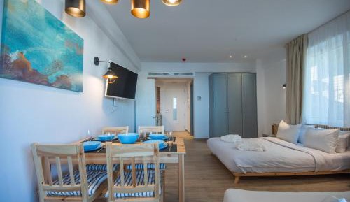 Apartment with Sea View and Private Pool