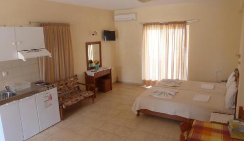 Superior Studio with Sea View - Ground Floor