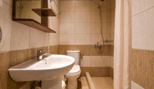 Basic Triple Room