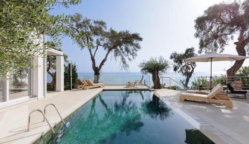Villa - Beach Front